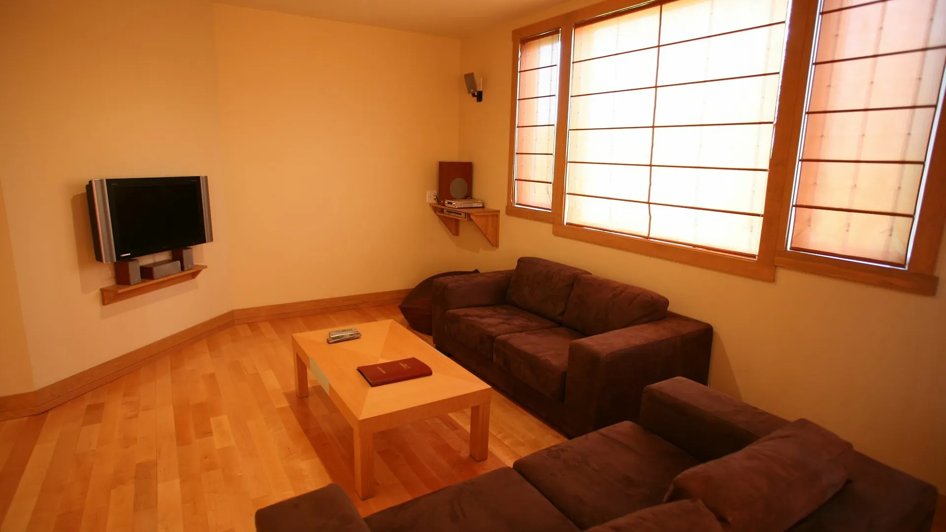 Kamakura Apartments Ōmagari